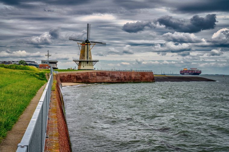 05 Vlissingen, Oranjemolen.jpg